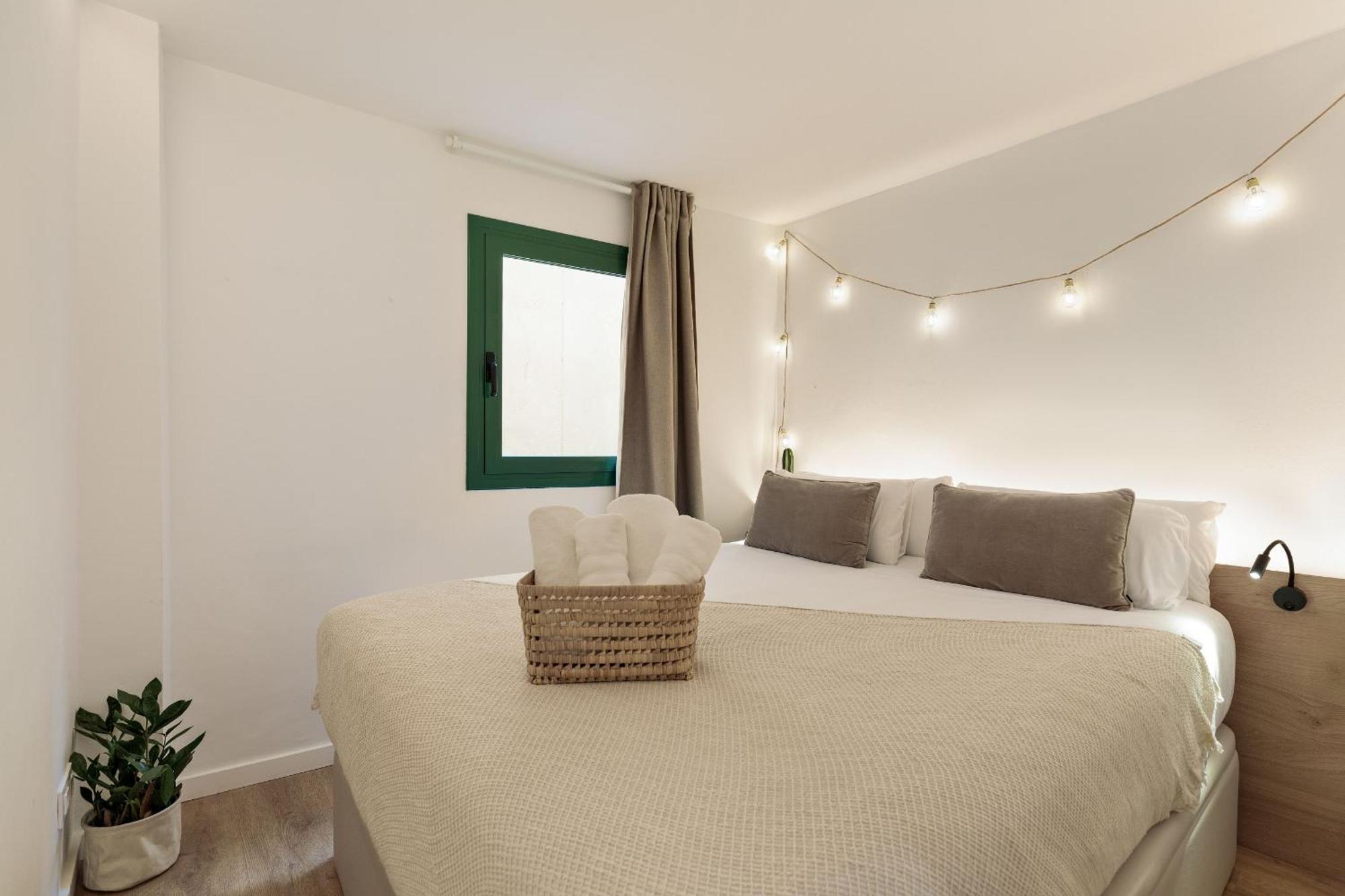 Ola Living Vidreria Apartment